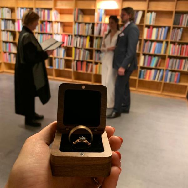 Susan & Niels Wedding in the iconic library in Copenhagen